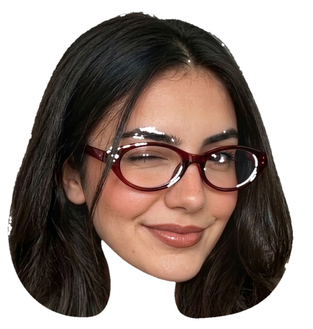 Sophia del equipo comercial